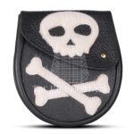 Skull and Bones Hunting Sporran